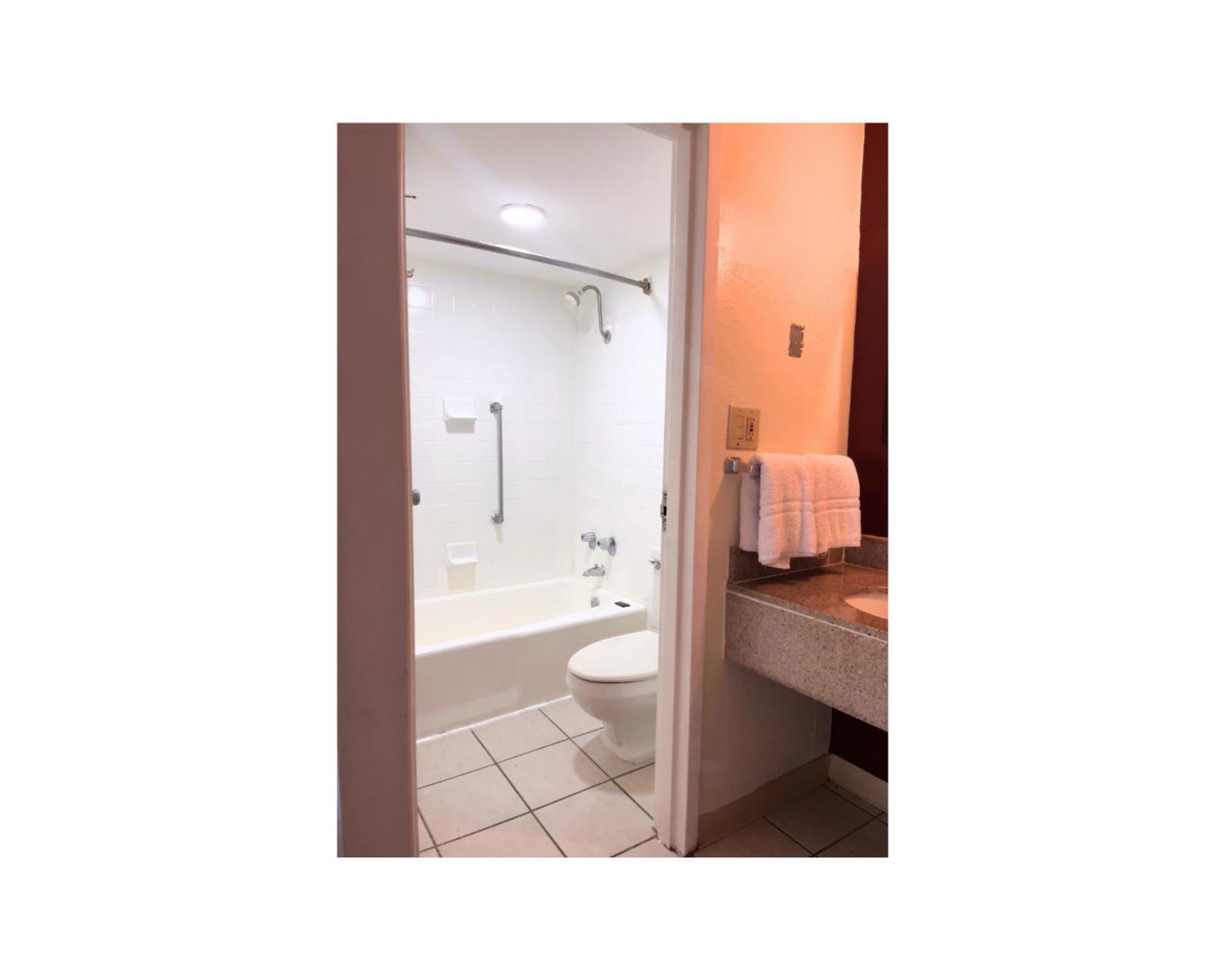 Budgetel Inn Феникс Сити Екстериор снимка